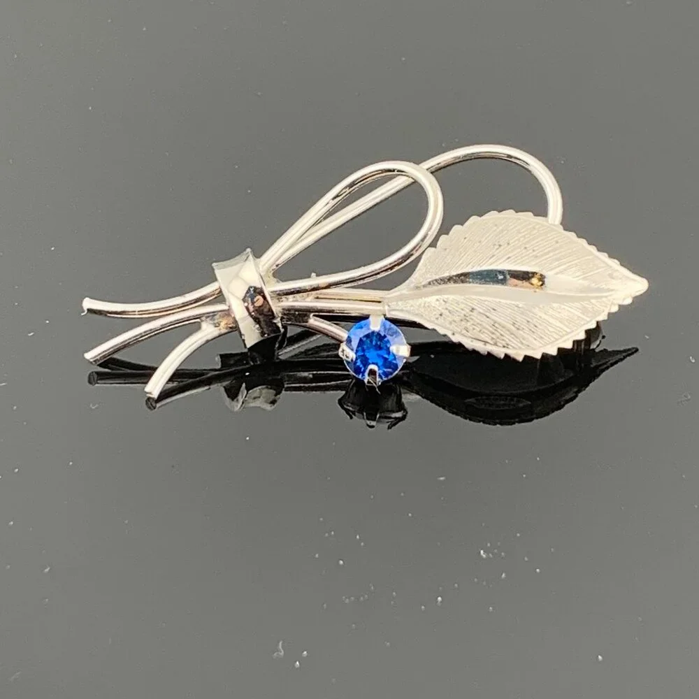 Blue Stone Sterling Silver Filigree Dixelle Leaf Brooch Vintage J899